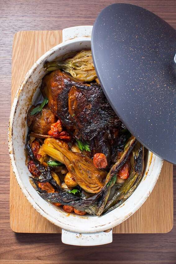 שילוב מנצח. שוק טלה, עגבניות שרי וערק // צילום: איתיאל ציון